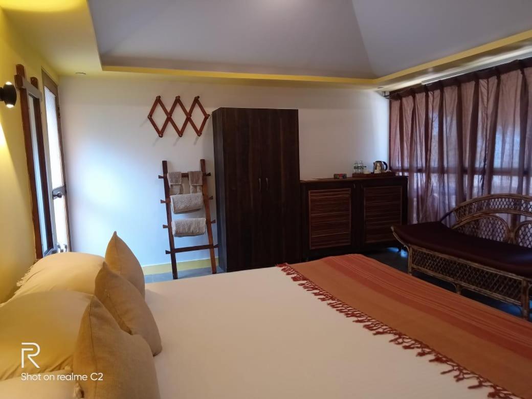Mariposa Beach Grove Agonda Dış mekan fotoğraf