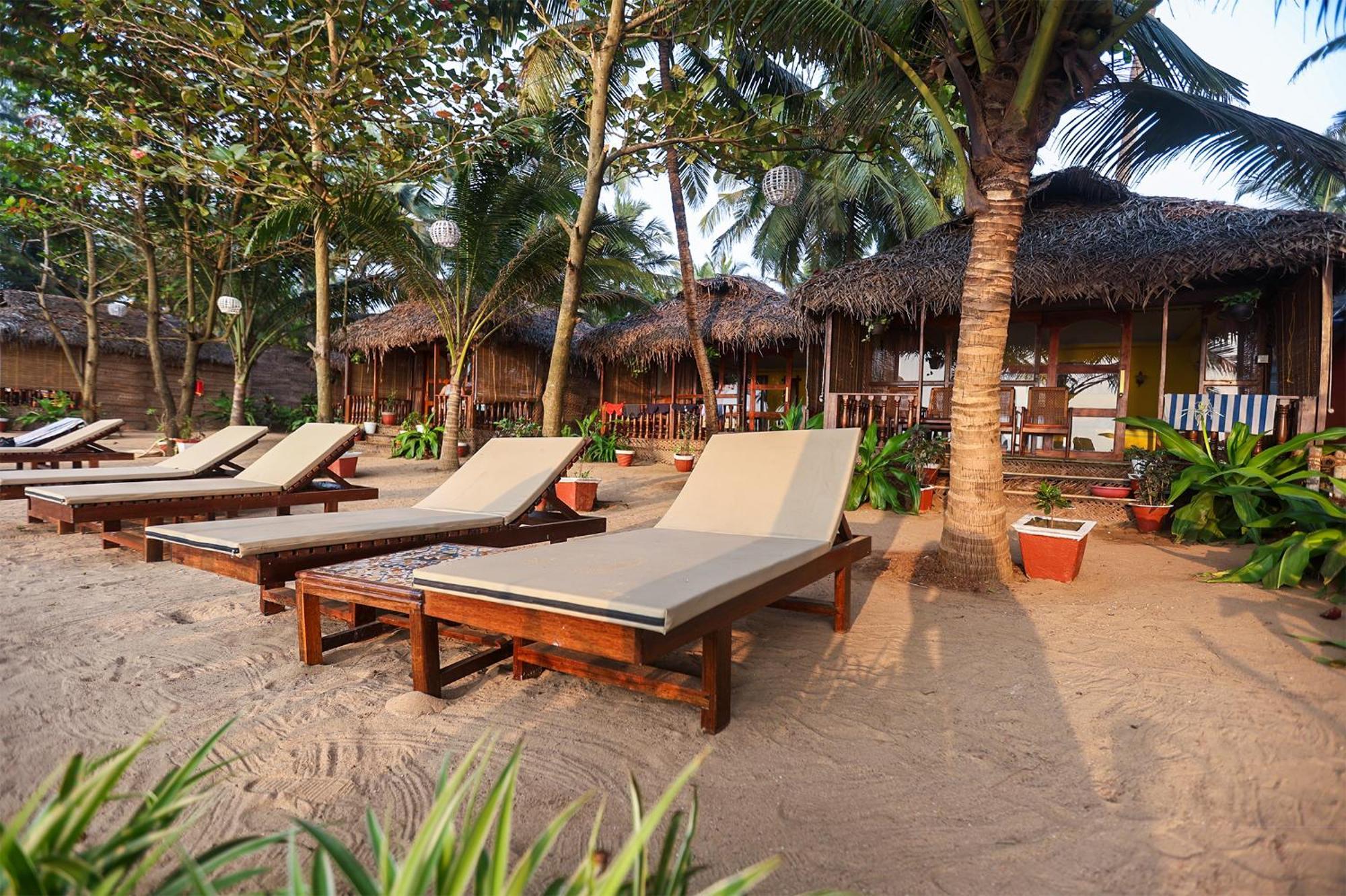 Mariposa Beach Grove Agonda Dış mekan fotoğraf